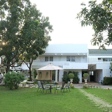 Udee Cozy Bed & Breakfast شيانغ ماي المظهر الخارجي الصورة