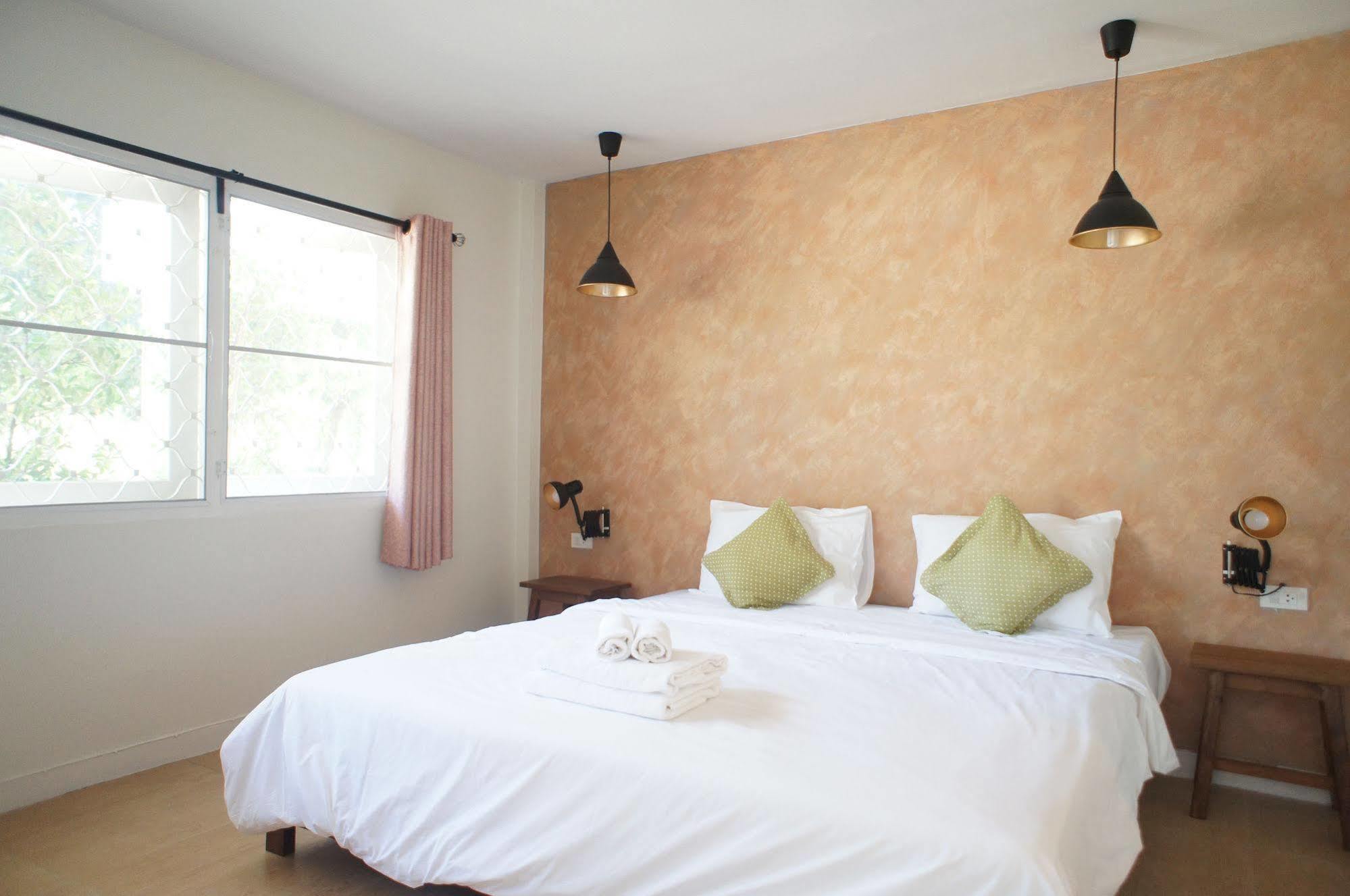Udee Cozy Bed & Breakfast شيانغ ماي المظهر الخارجي الصورة