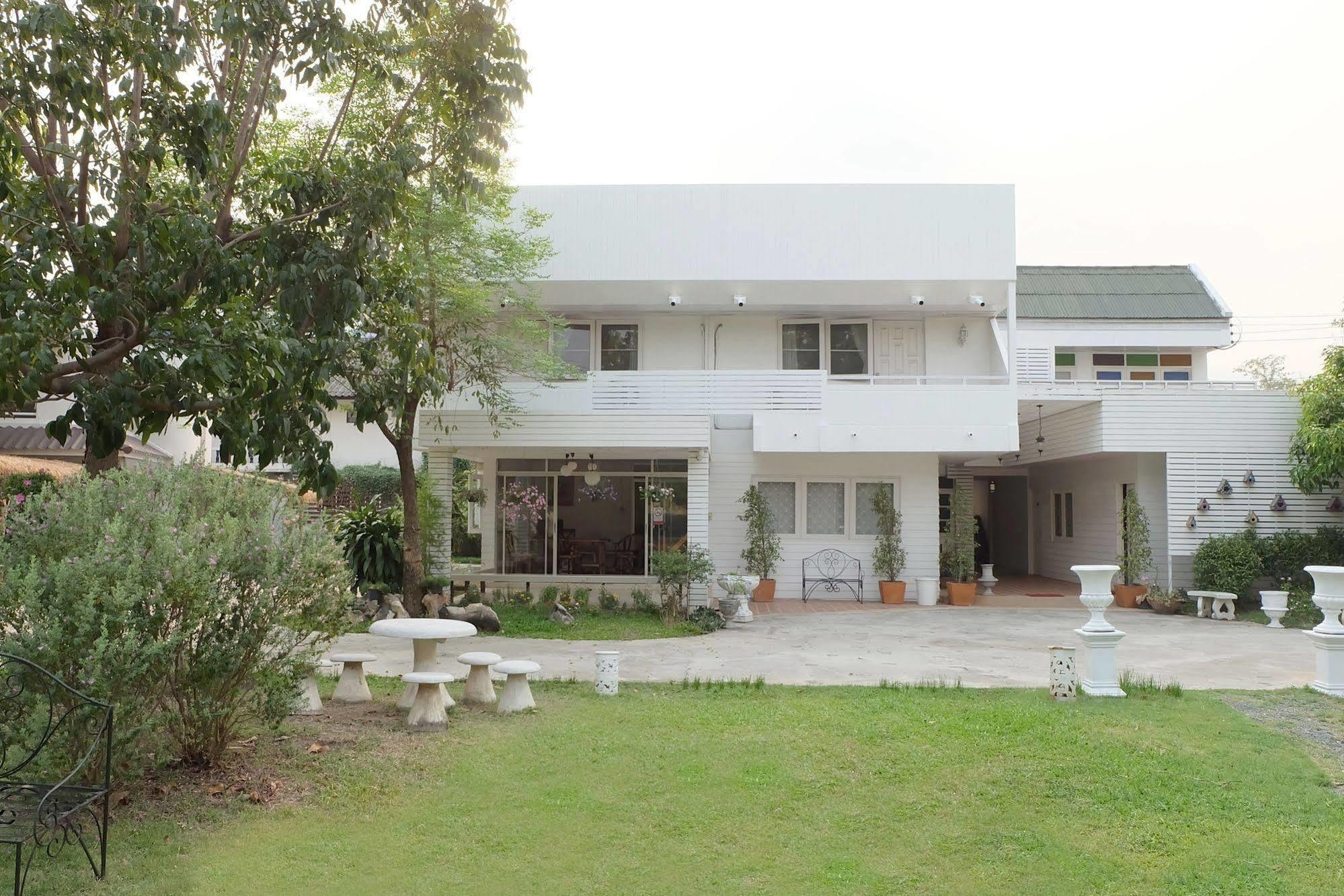 Udee Cozy Bed & Breakfast شيانغ ماي المظهر الخارجي الصورة